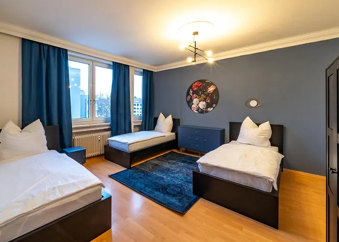 Aufzug Balkon 75m2 Zentral
